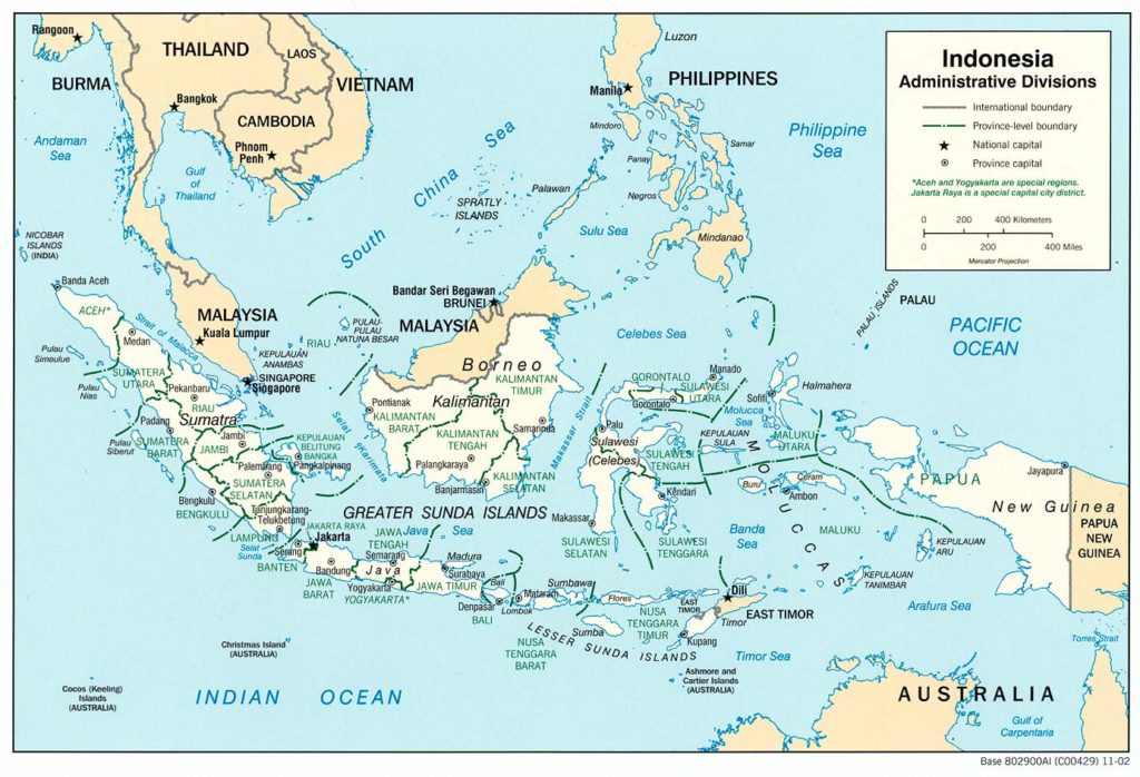 Administrative divisions map of Indonesia (2002)