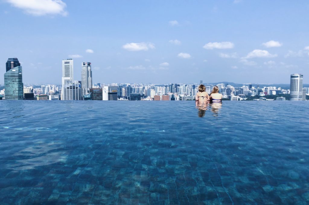 Marina Bay infinity pool